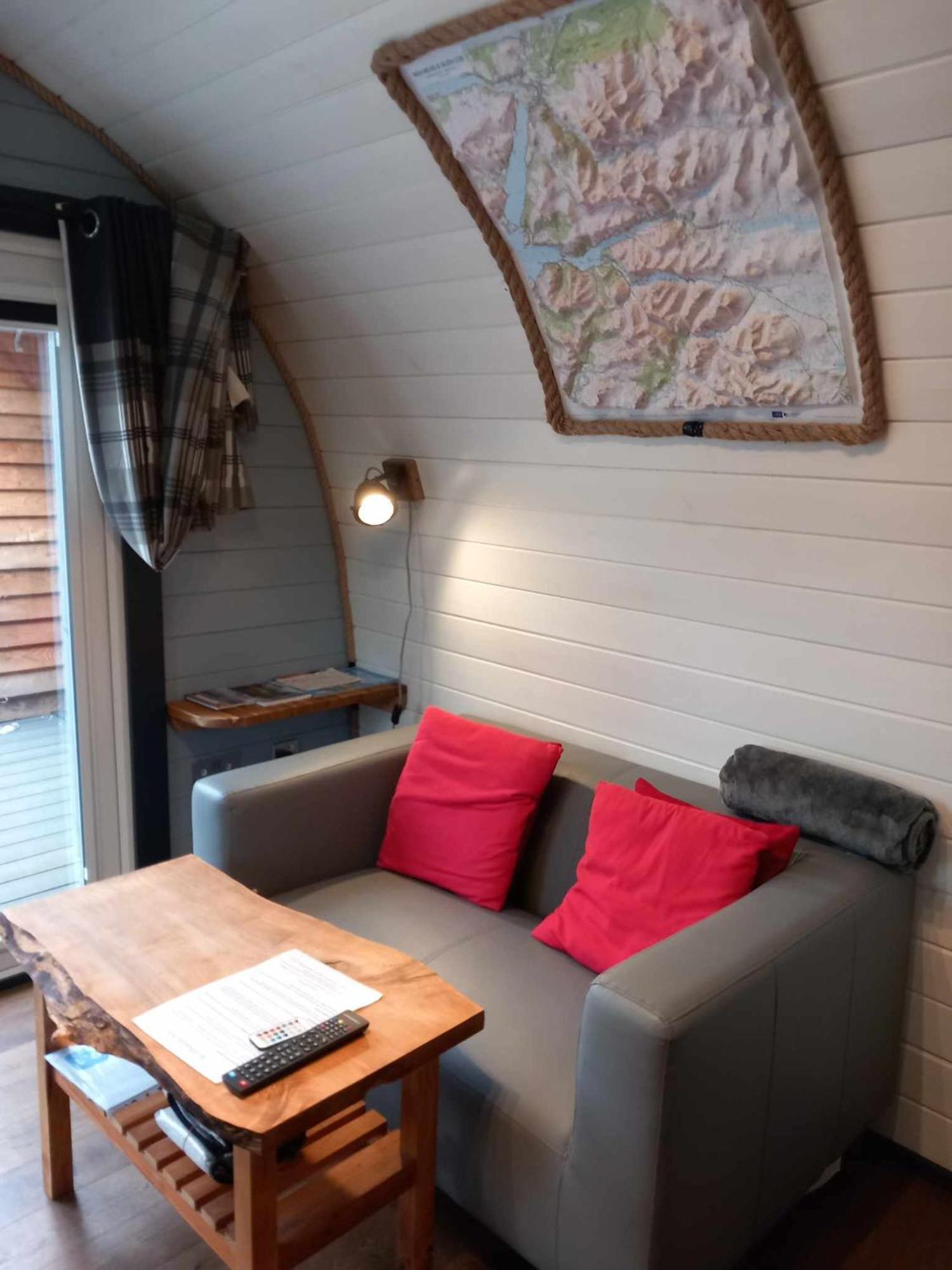 Riverside Pod, West Highland Way Holidays كينلوشليفن المظهر الخارجي الصورة